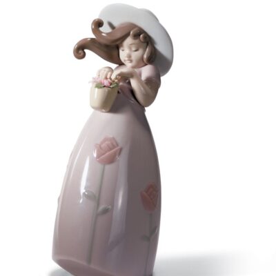 SALEE Lladro Little Rose Girl 18cm Figurine - Free Lladro Gift Bag