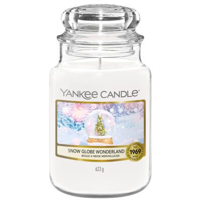 NEW Snow Globe Wonderland Christmas Large Candle Jar 623g - Yankee Candle