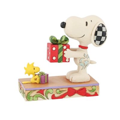 Disney Traditions Peanuts Snoopy and Woodstock Giving Gifts 12cm Figurine