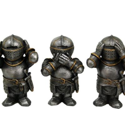 Three Wise Knights Figurine 8.8cm Set Of Three Knight Ornaments